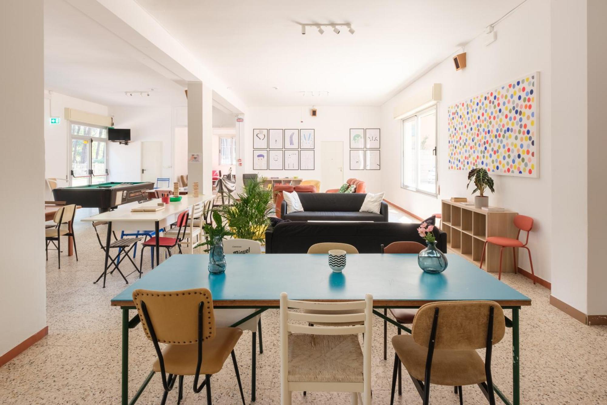 Meet Hostel Червия Экстерьер фото