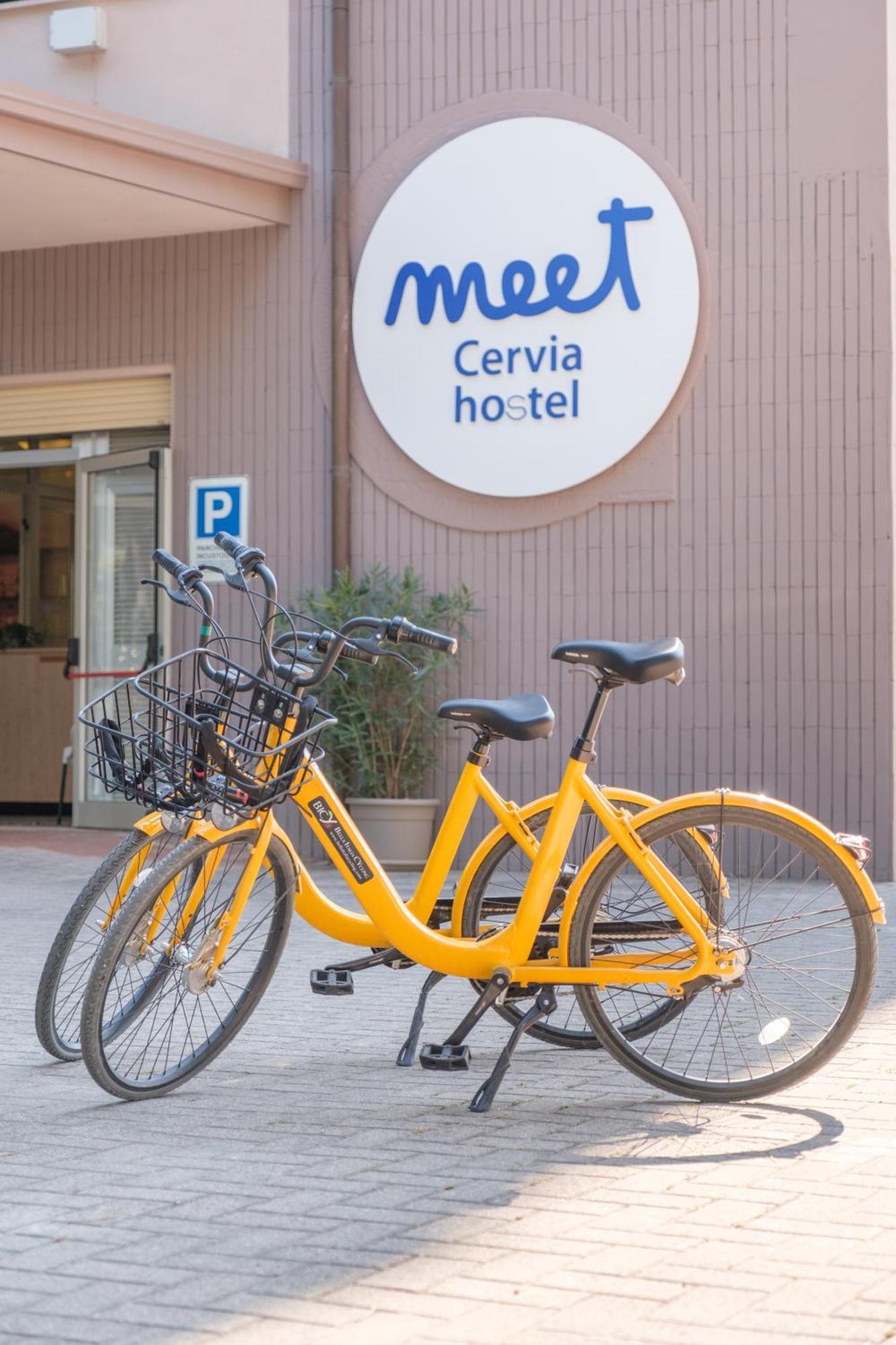 Meet Hostel Червия Экстерьер фото