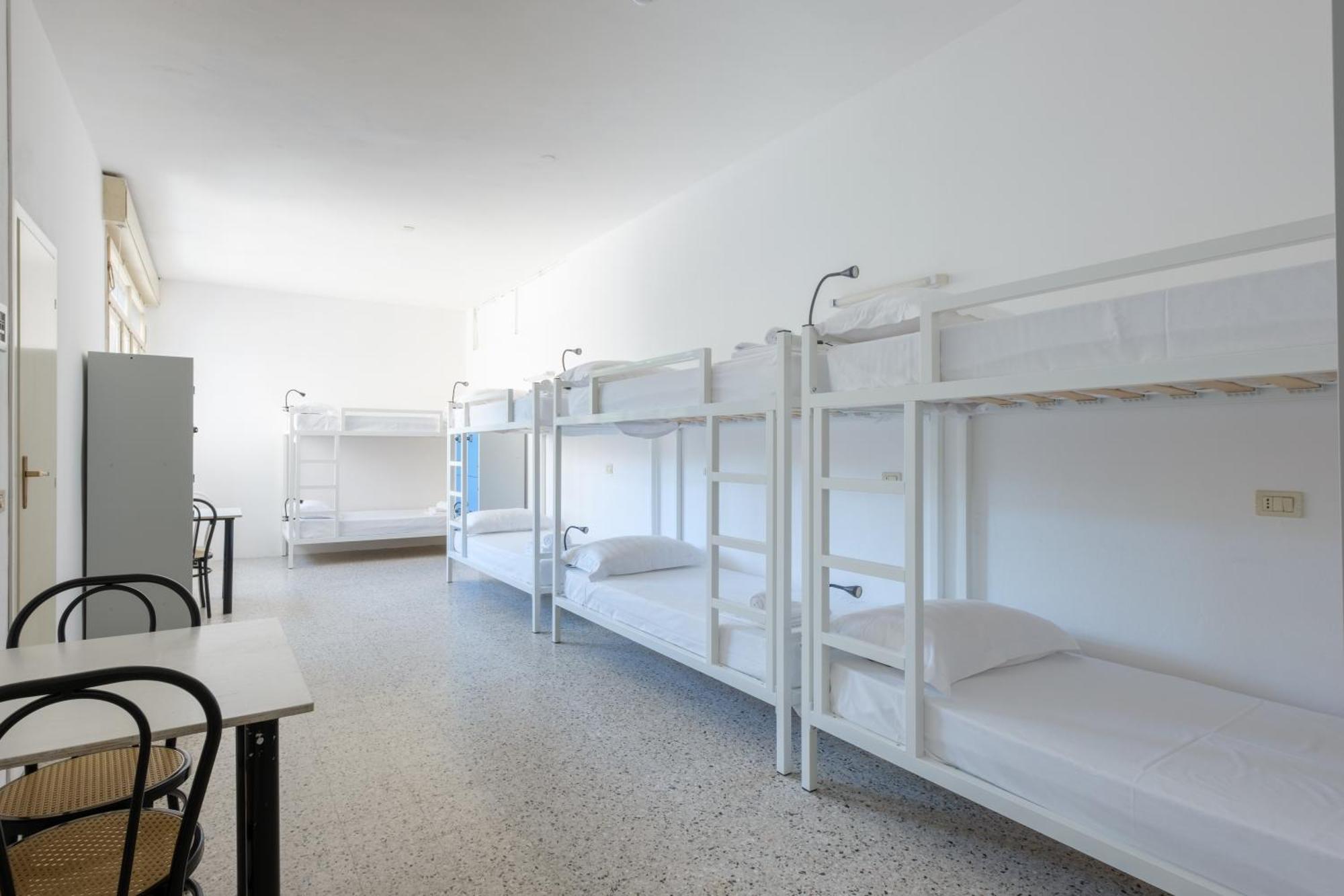 Meet Hostel Червия Экстерьер фото