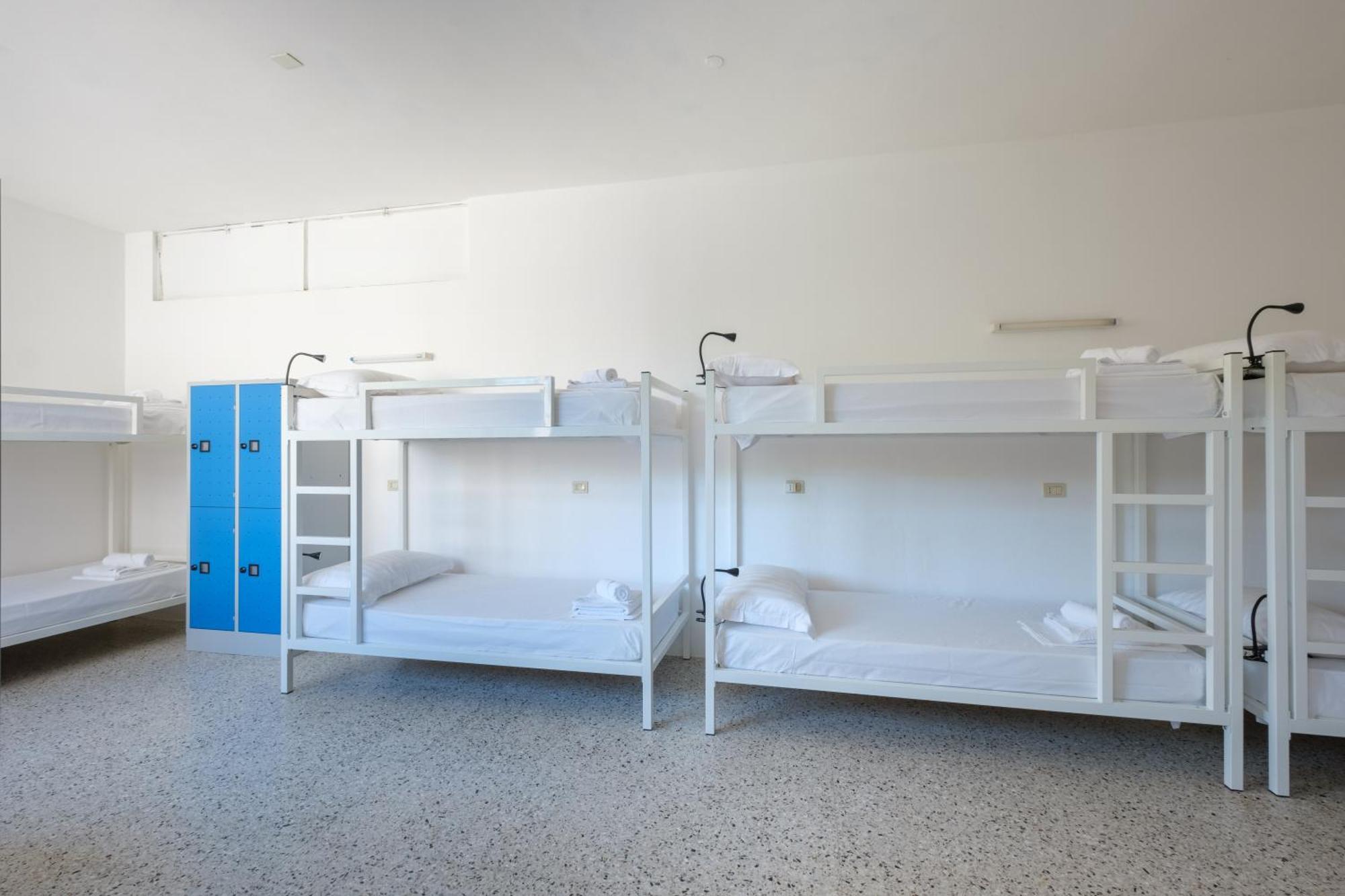 Meet Hostel Червия Экстерьер фото
