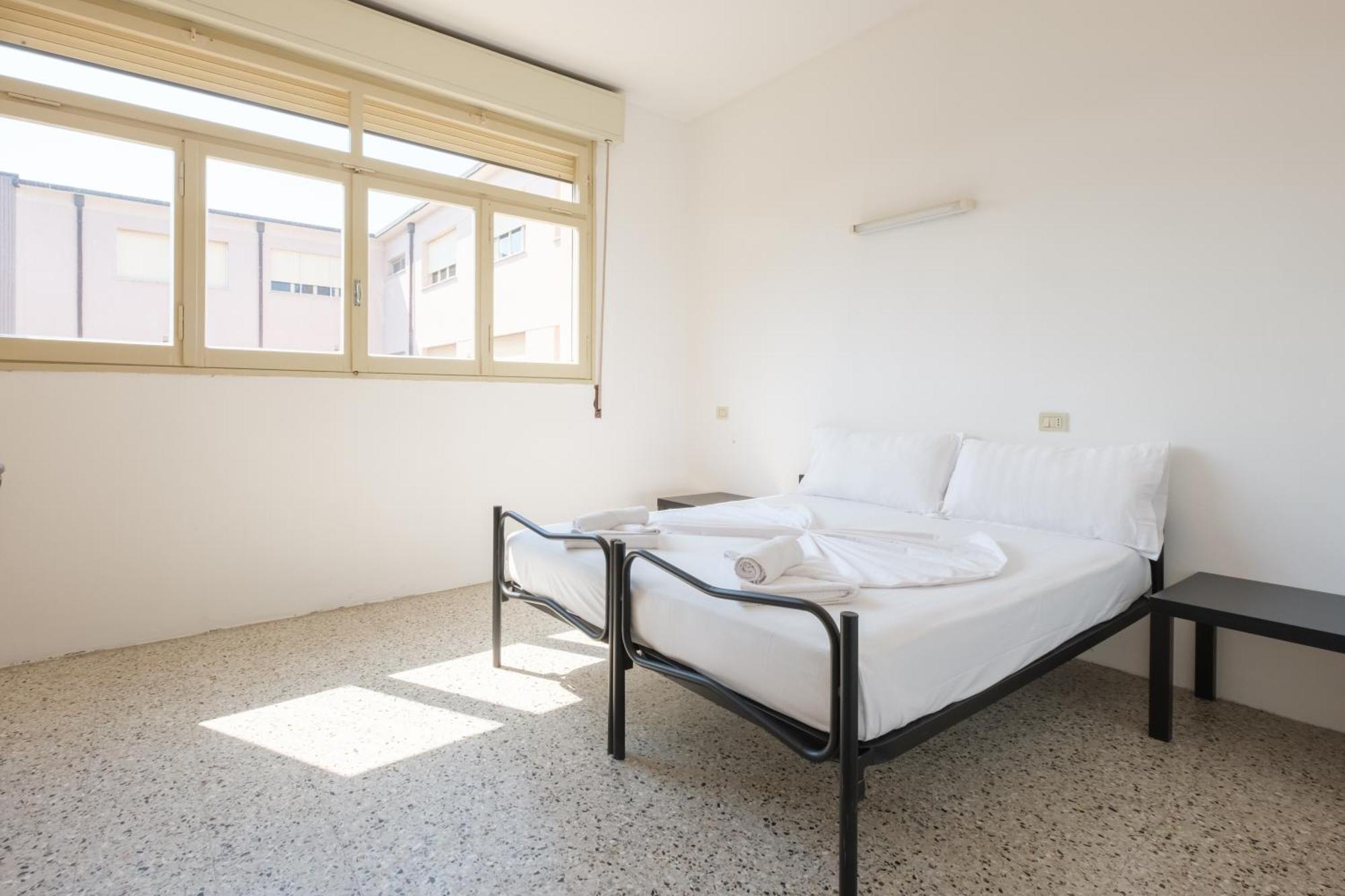 Meet Hostel Червия Экстерьер фото