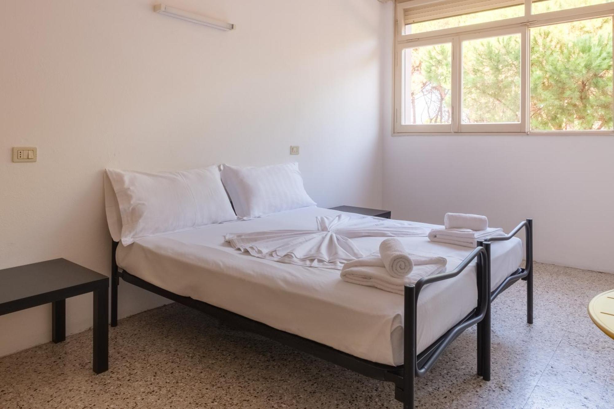 Meet Hostel Червия Экстерьер фото