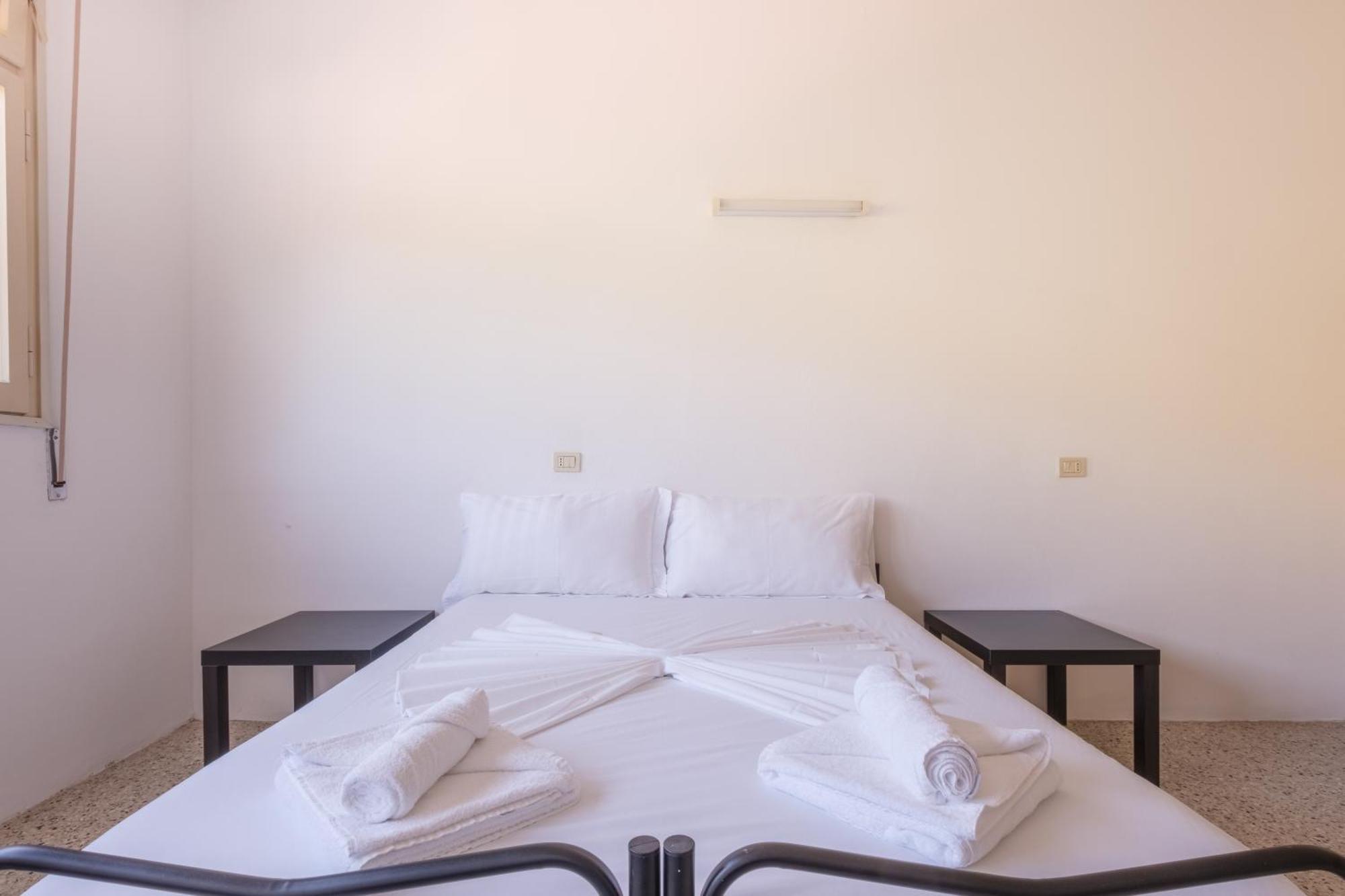 Meet Hostel Червия Экстерьер фото